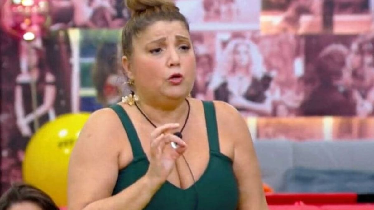 Gf Vip, Gegia sgancia una ‘bomba’ su Signorini e sul reality: “Era un gioco al massacro. Alfonso lì è carino e dolce ma poi…”