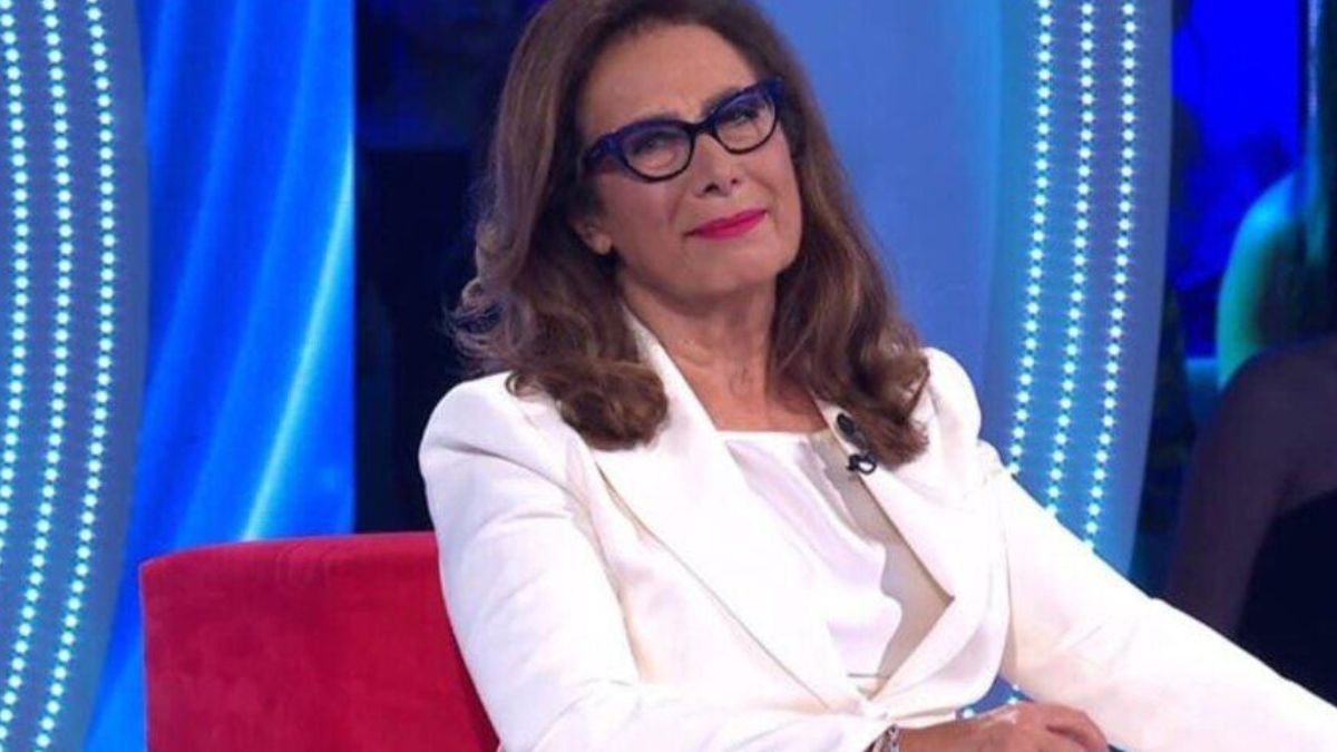 Grande Fratello, Cesara Buonamici su Shaila e Lorenzo: “Lei più sincera, lui ha investito molto sul GF e quindi…”