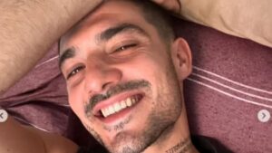 Grande Fratello, Lorenzo rompe il silenzio post rumors su presunto ritorno di fiamma con Shaila: “Avete il diritto di sapere la verità”